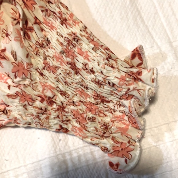 Zara Floral Blouse - Picture 4 of 4